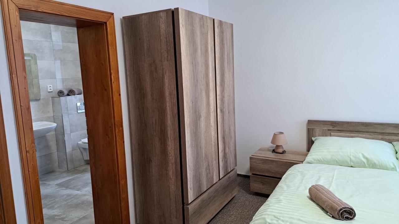 Apartmany Centrum With Garage Rokytnice nad Jizerou Dış mekan fotoğraf