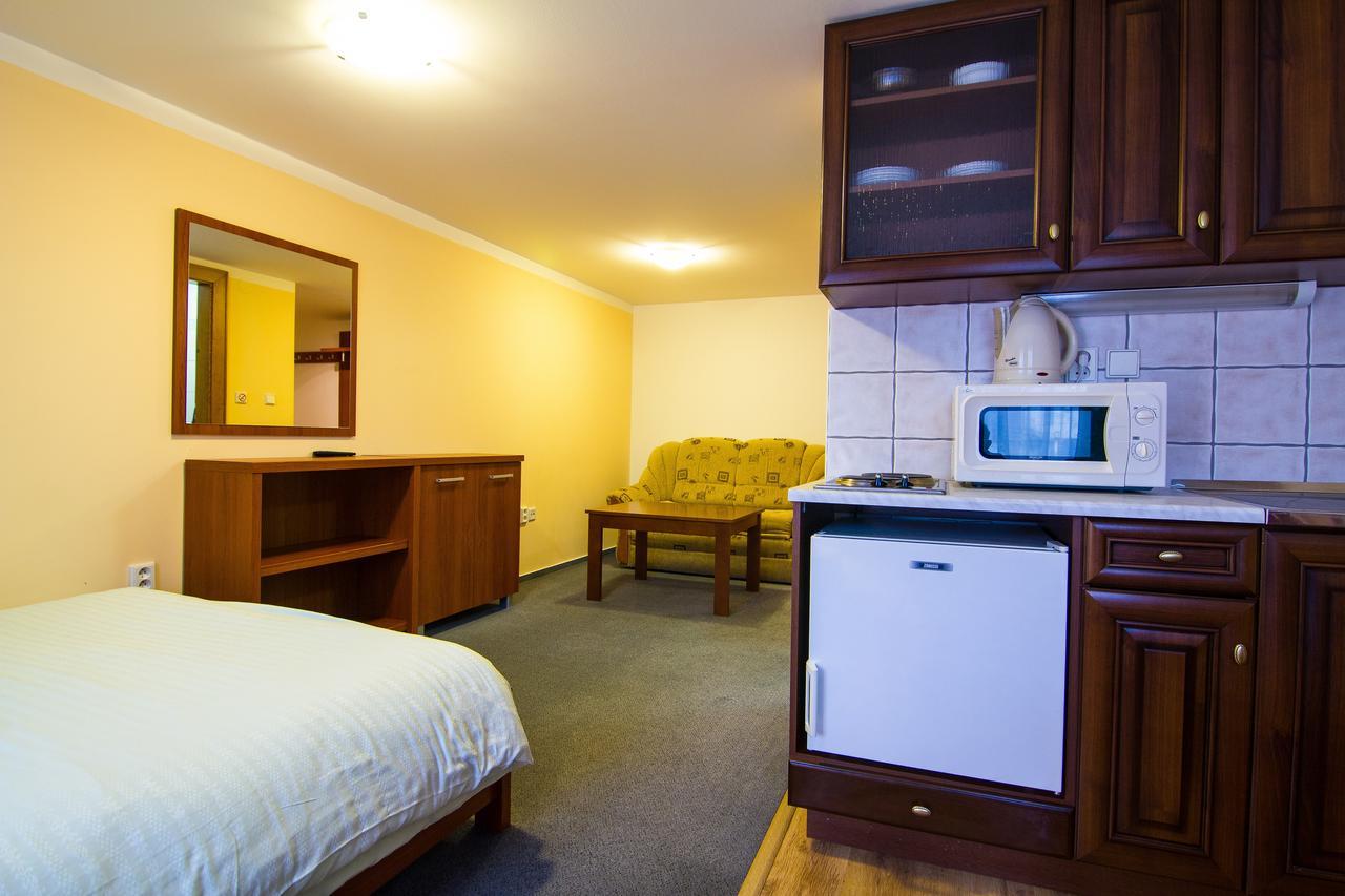 Apartmany Centrum With Garage Rokytnice nad Jizerou Dış mekan fotoğraf